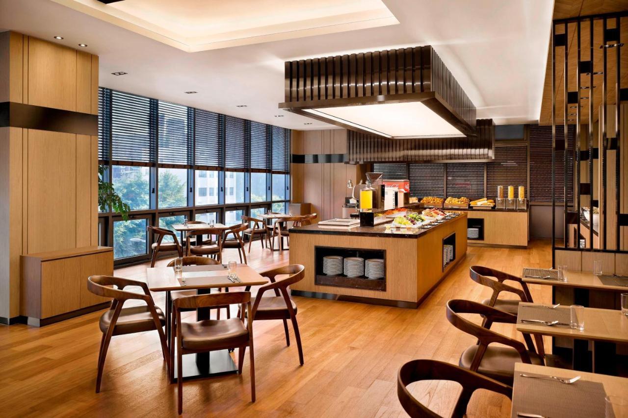 Hotel Fairfield By Marriott Seul Esterno foto